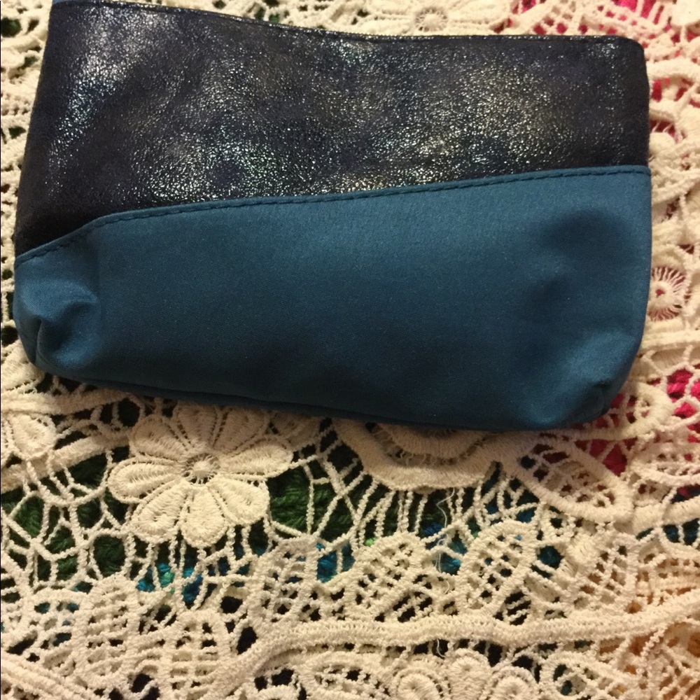 Cosmetic pouch/bag